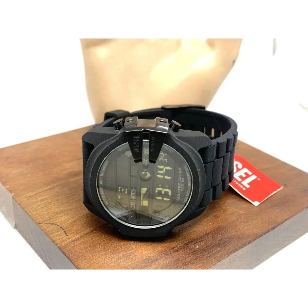 Diesel Men's Watch DZ2158 Master Chief Quartz Black Dial Quartz Rubber Band 44mm
